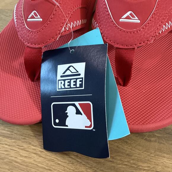Men\'s REEF St. Louis Cardinals Fanning Bottle Opener Sandals Size 9 main image 5
